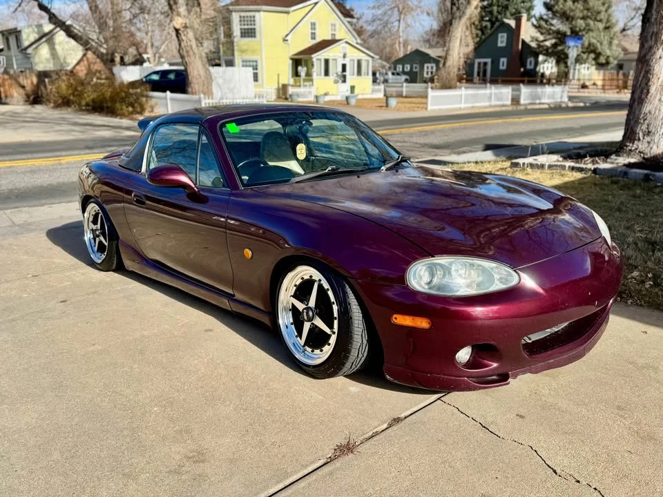 2000 Mazda NB MX-5 Miata - Image 2 of 10
