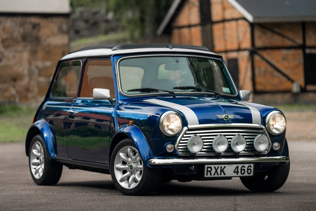 2000 Mini Mini Mark VII - Image 2 of 31