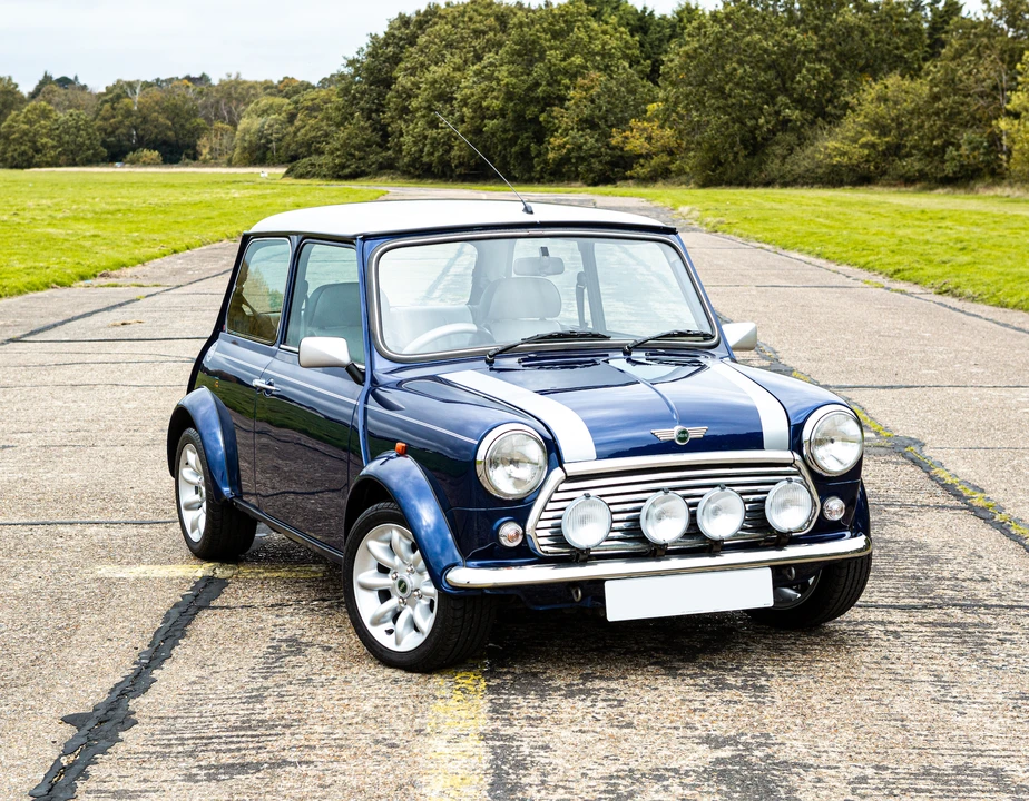 2000 Mini Mini Mark VII - Image 10 of 31