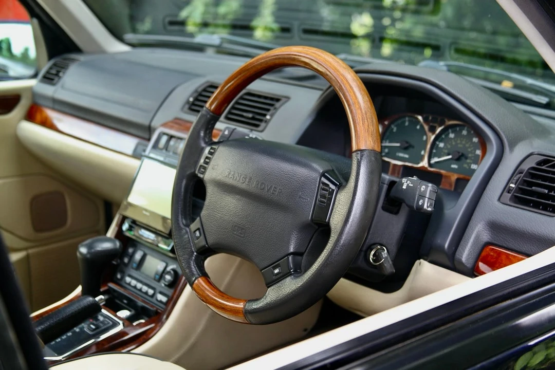 2000 Land Rover Range Rover P38A - Image 28 of 30