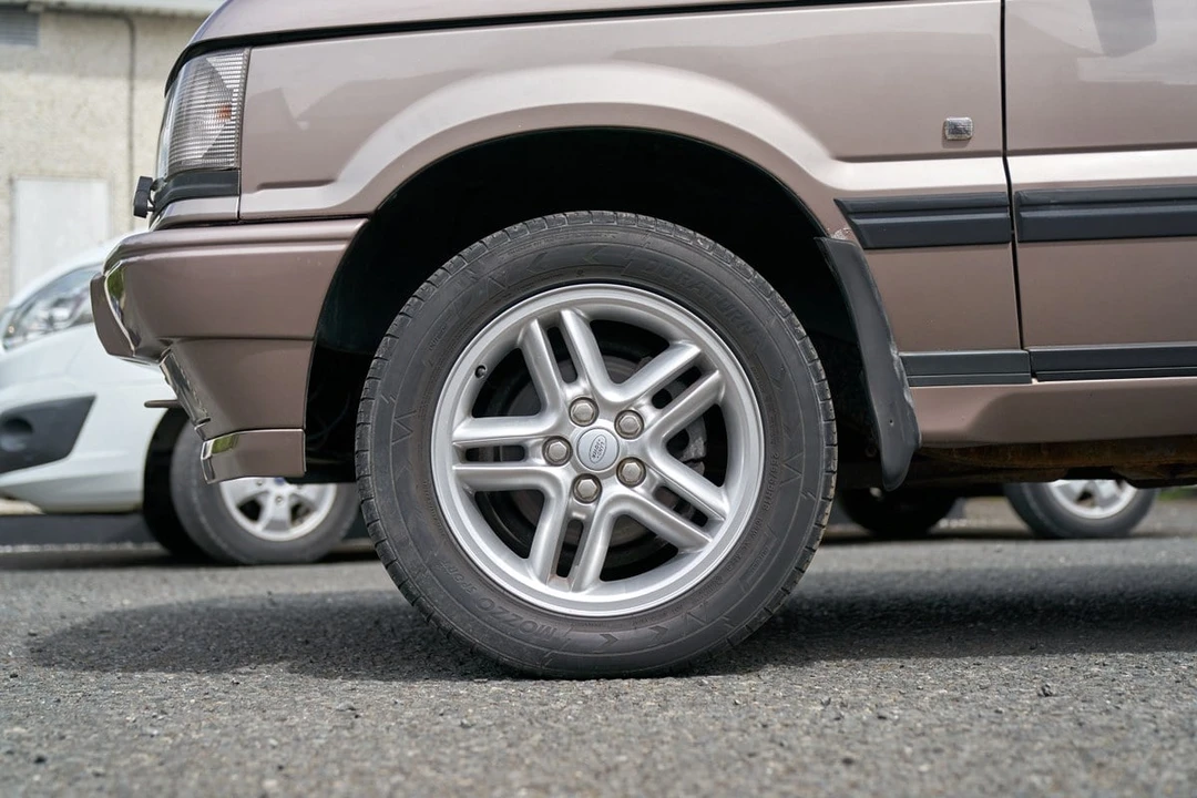 2000 Land Rover Range Rover P38A - Image 25 of 30