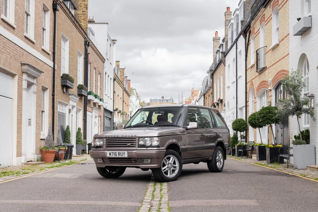2000 Land Rover Range Rover P38A - Image 2 of 30