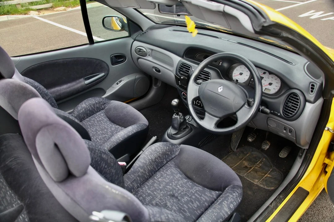 2000 Renault Megane 1st Gen - Image 26 of 30