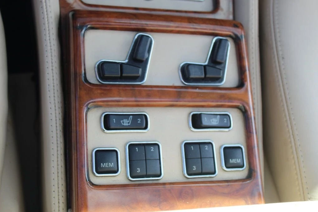 2000 Rolls-Royce Corniche Series V - Image 27 of 31