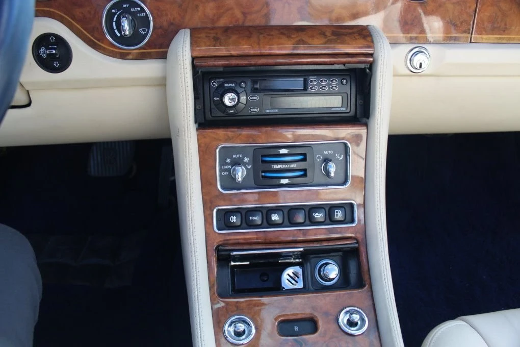 2000 Rolls-Royce Corniche Series V - Image 26 of 31