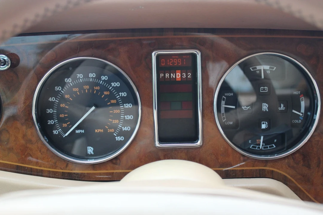 2000 Rolls-Royce Corniche Series V - Image 22 of 31