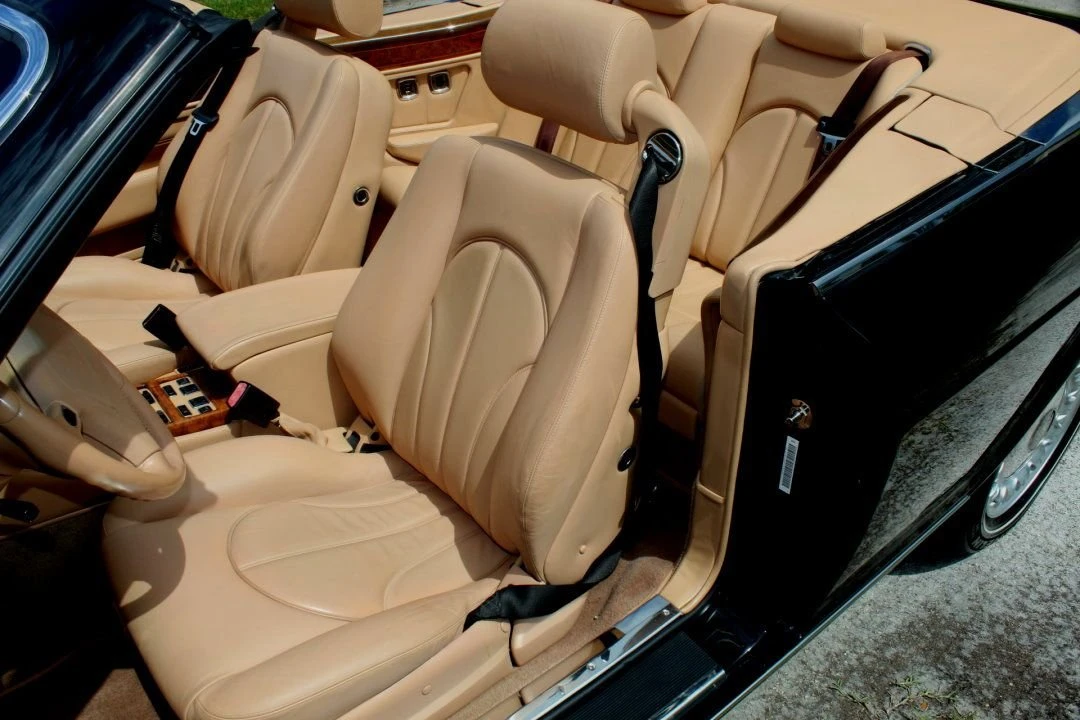 2000 Rolls-Royce Corniche Series V - Image 11 of 31