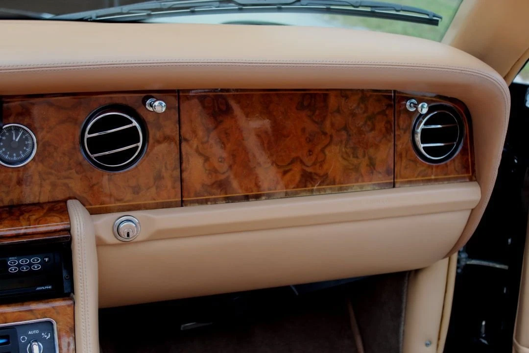 2000 Rolls-Royce Corniche Series V - Image 15 of 31
