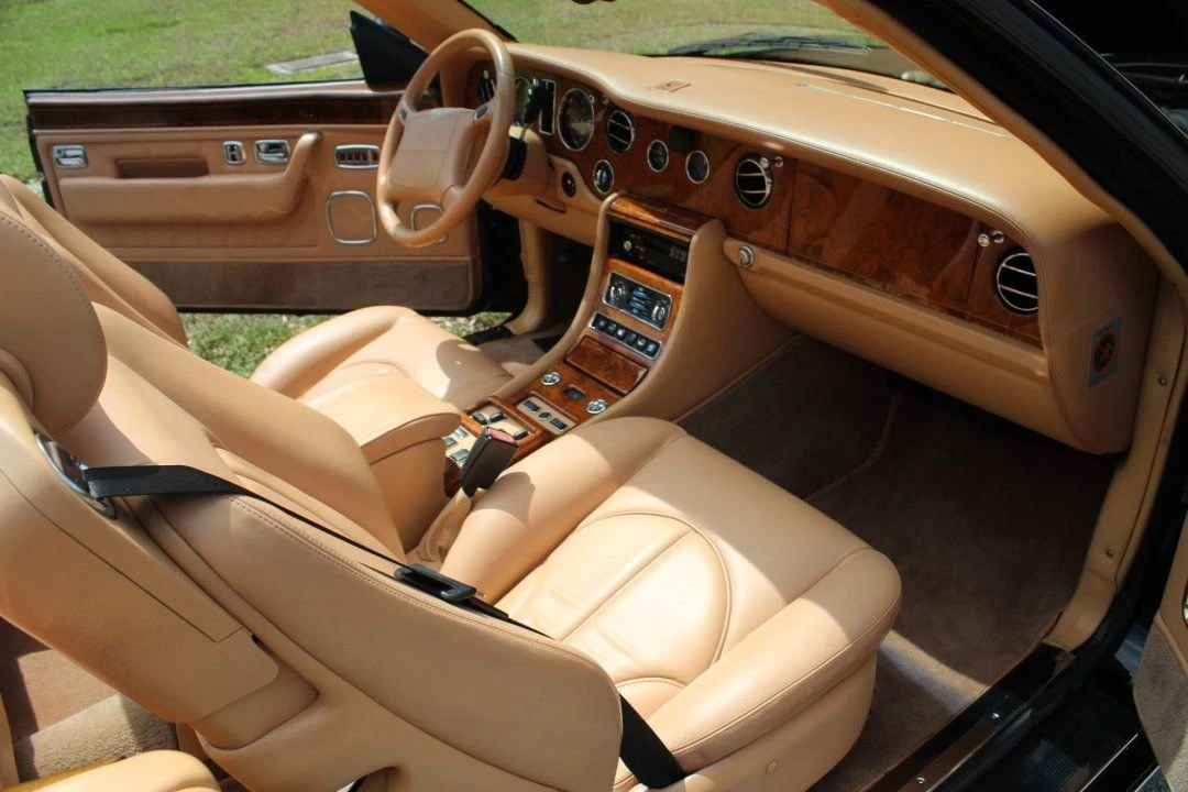 2000 Rolls-Royce Corniche Series V - Image 17 of 31