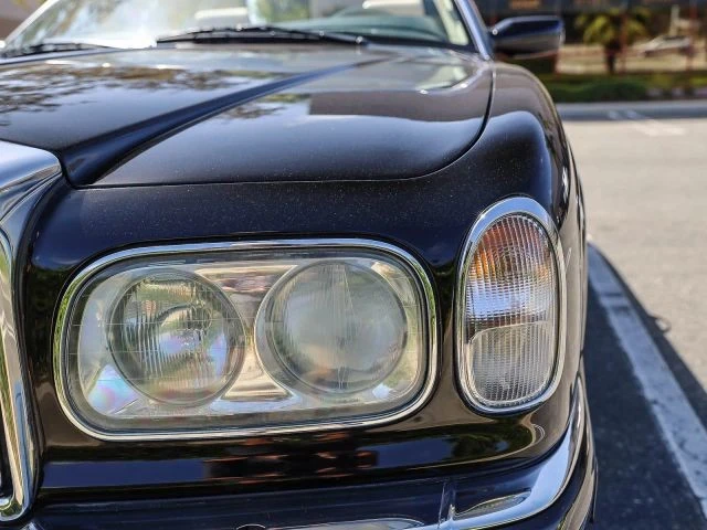 2000 Rolls-Royce Corniche Series V - Image 15 of 31