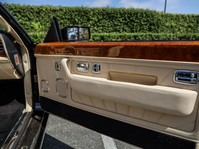 2000 Rolls-Royce Corniche Series V - Image 25 of 31