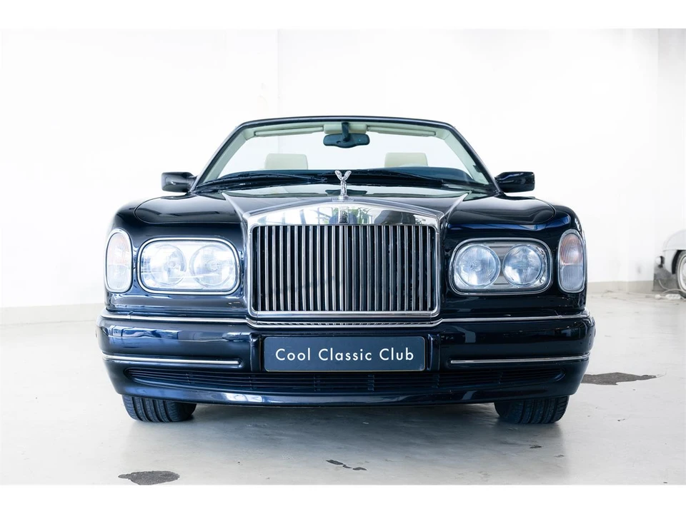 2000 Rolls-Royce Corniche Series V - Image 2 of 31