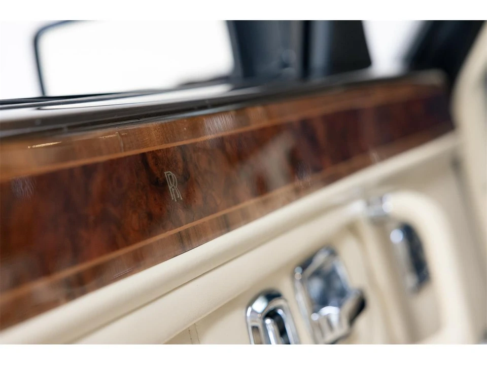 2000 Rolls-Royce Corniche Series V - Image 12 of 31