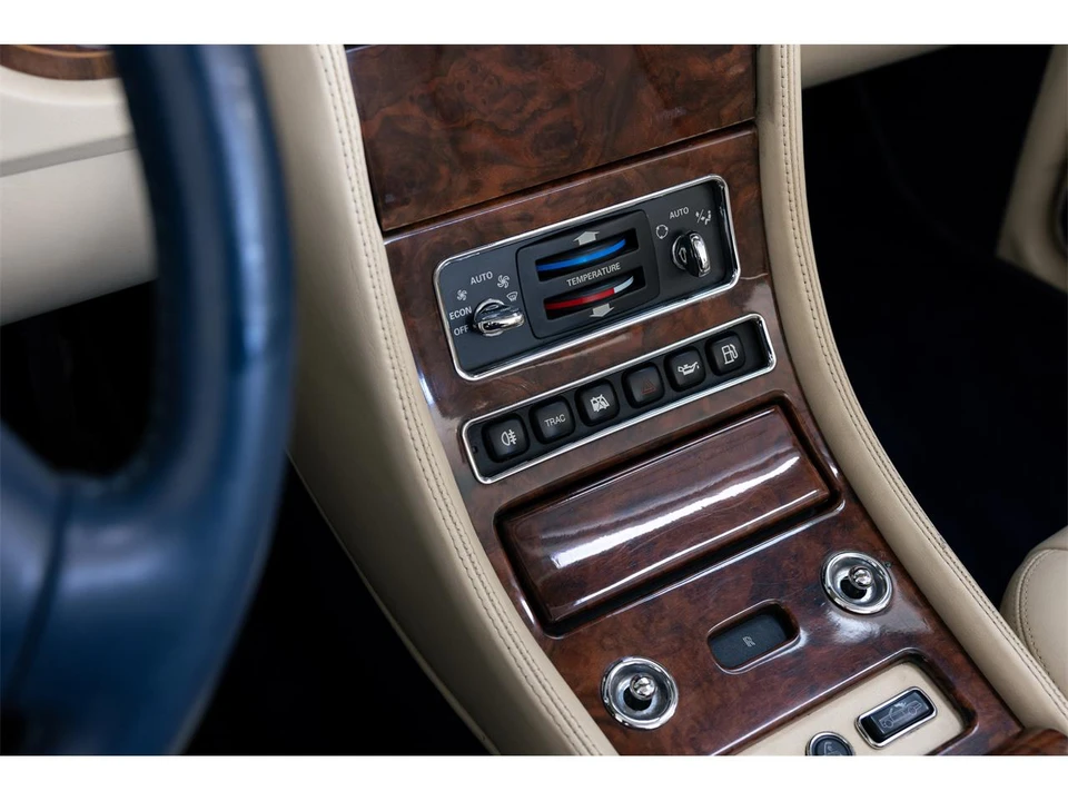 2000 Rolls-Royce Corniche Series V - Image 20 of 31