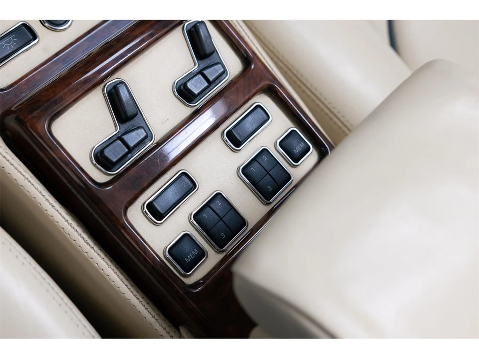 2000 Rolls-Royce Corniche Series V - Image 22 of 31