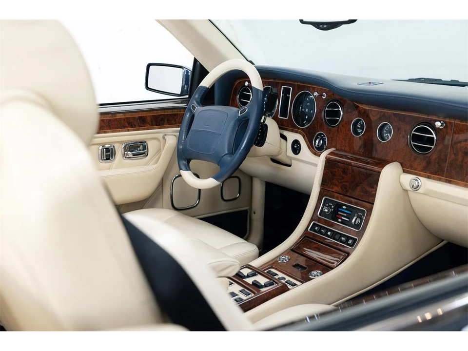 2000 Rolls-Royce Corniche Series V - Image 24 of 31