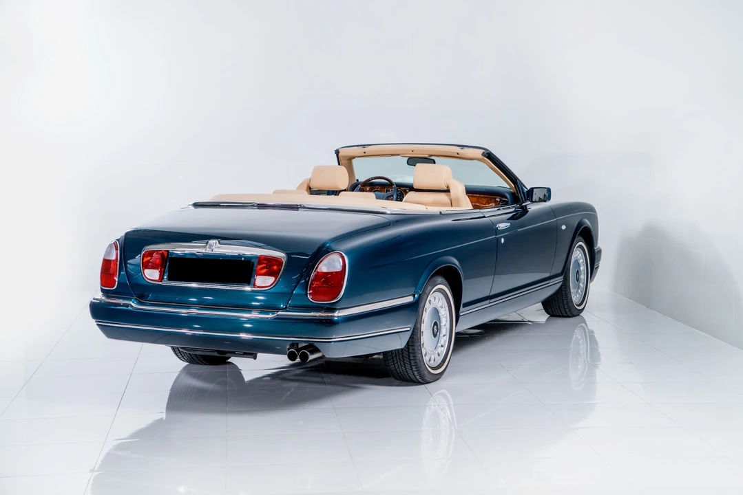 2000 Rolls-Royce Corniche Series V - Image 13 of 31