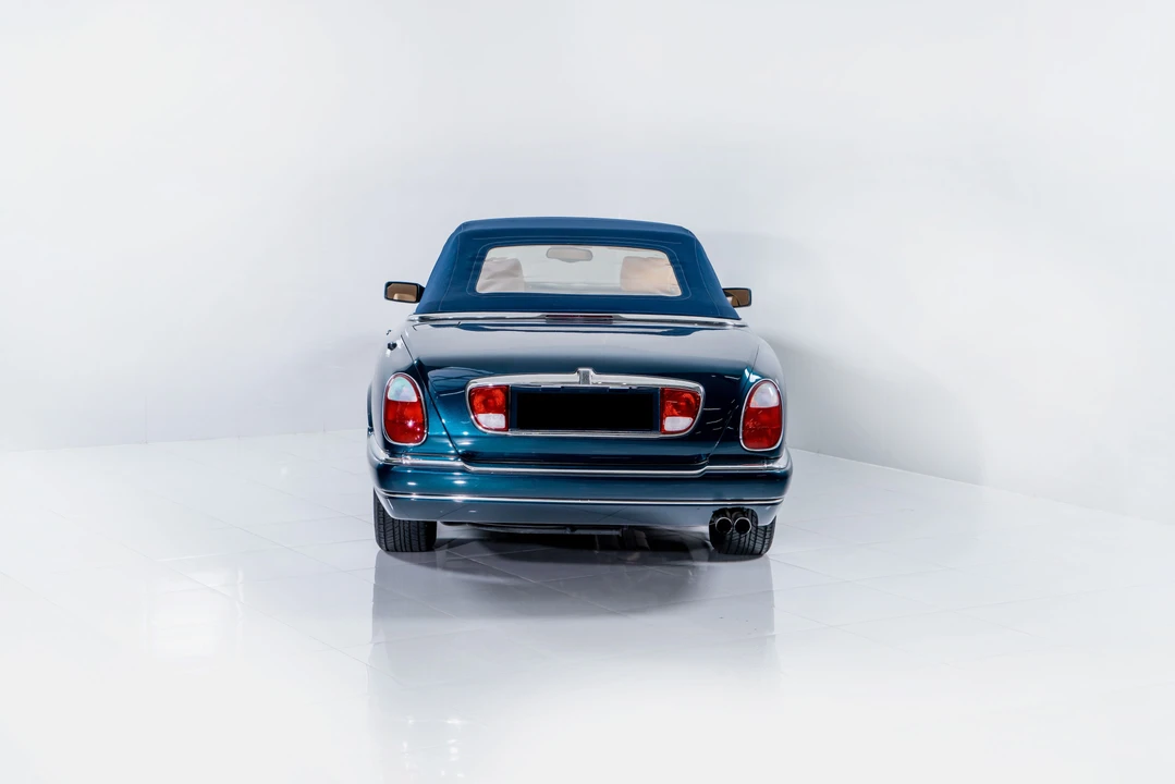 2000 Rolls-Royce Corniche Series V - Image 11 of 31