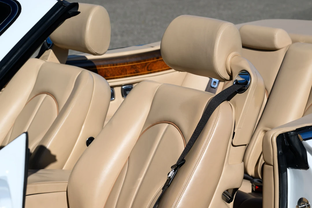 2000 Rolls-Royce Corniche Series V - Image 18 of 31