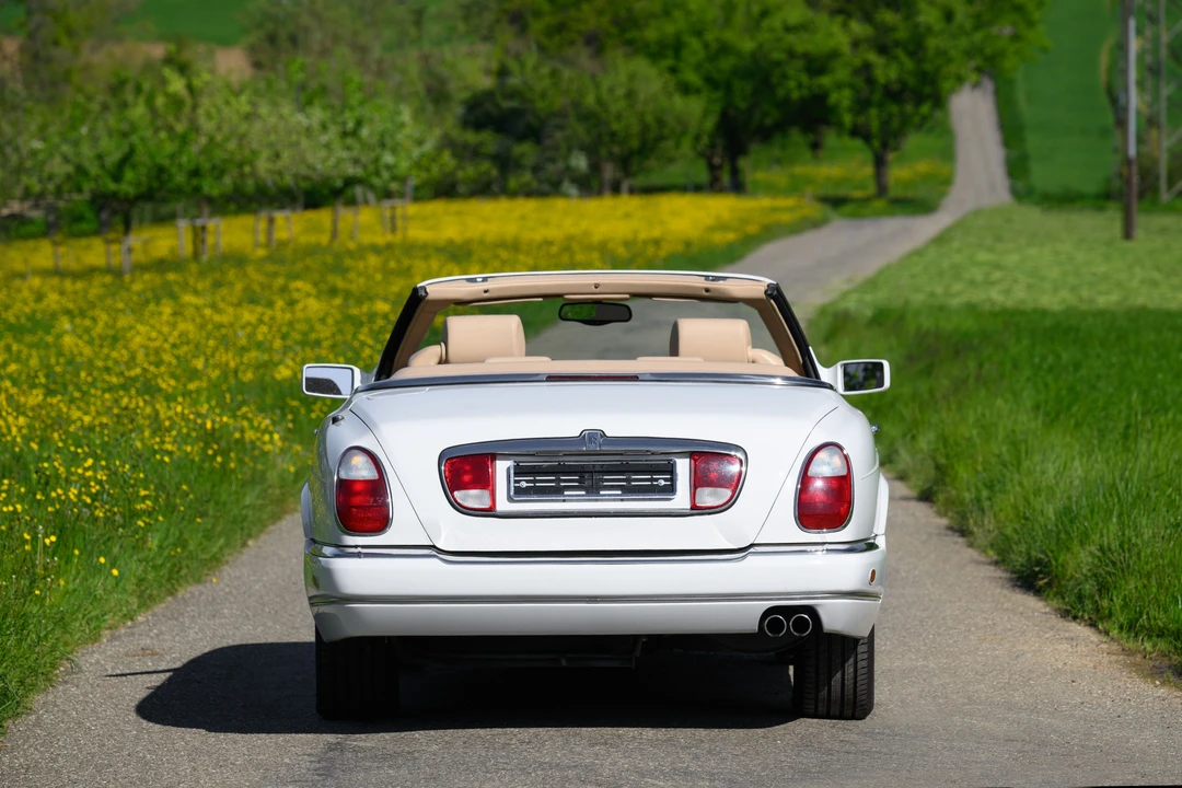 2000 Rolls-Royce Corniche Series V - Image 15 of 31