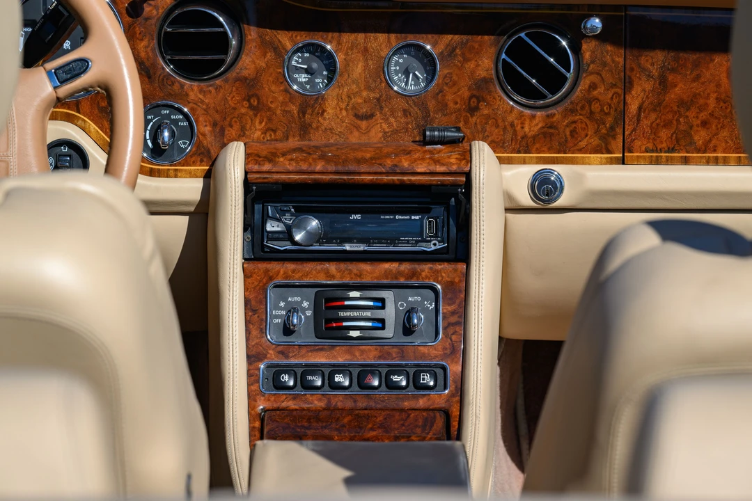 2000 Rolls-Royce Corniche Series V - Image 11 of 31