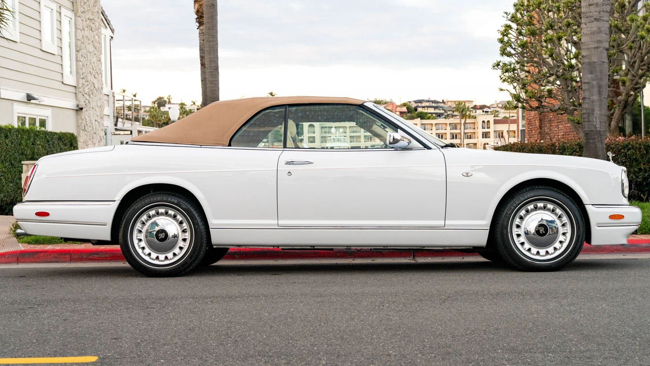 2000 Rolls-Royce Corniche Series V - Image 23 of 31