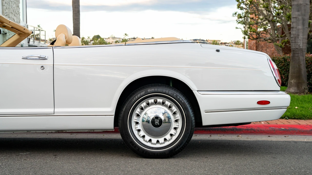 2000 Rolls-Royce Corniche Series V - Image 29 of 31