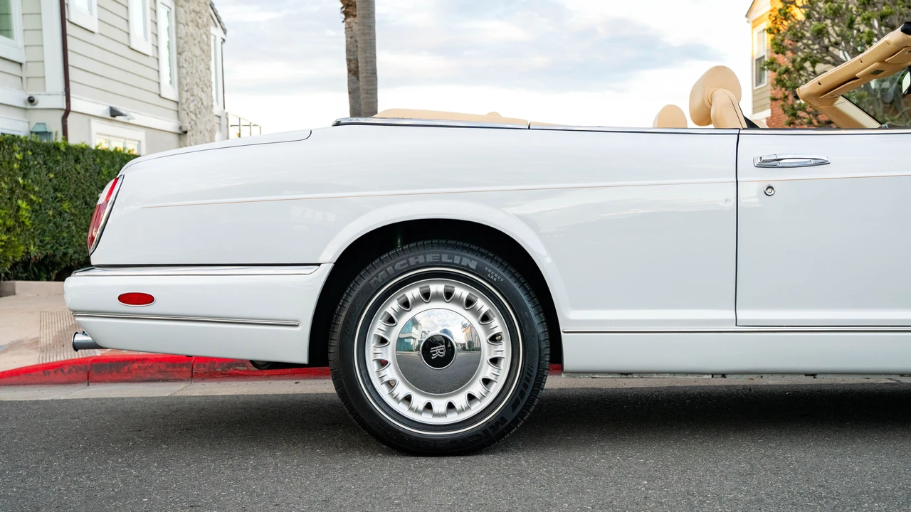 2000 Rolls-Royce Corniche Series V - Image 26 of 31