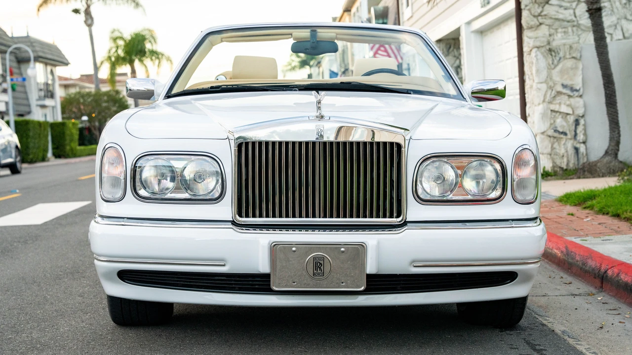 2000 Rolls-Royce Corniche Series V - Image 27 of 31