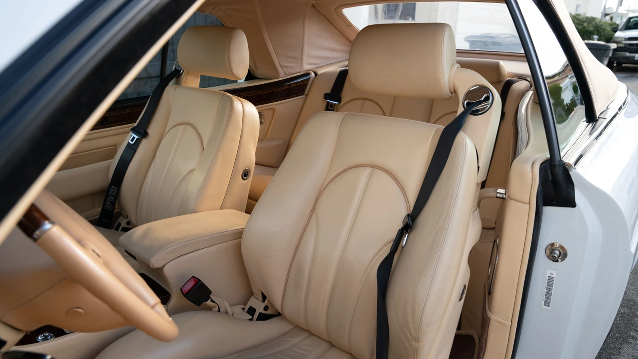 2000 Rolls-Royce Corniche Series V - Image 17 of 31