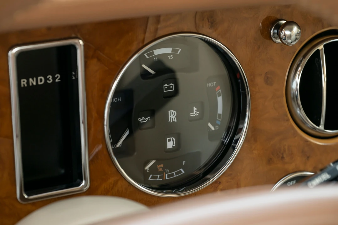 2000 Rolls-Royce Corniche Series V - Image 31 of 31