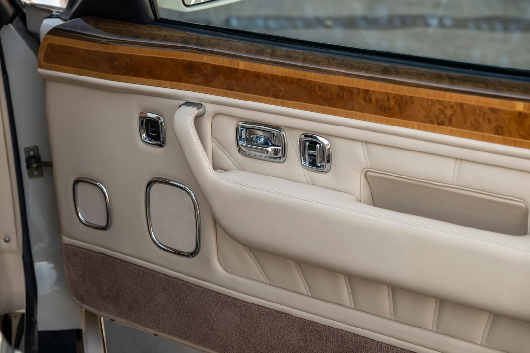 2000 Rolls-Royce Corniche Series V - Image 22 of 31