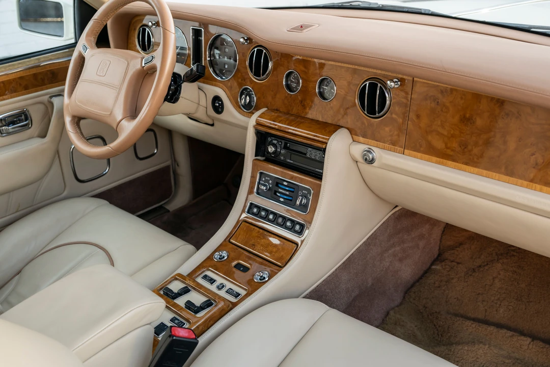 2000 Rolls-Royce Corniche Series V - Image 5 of 31