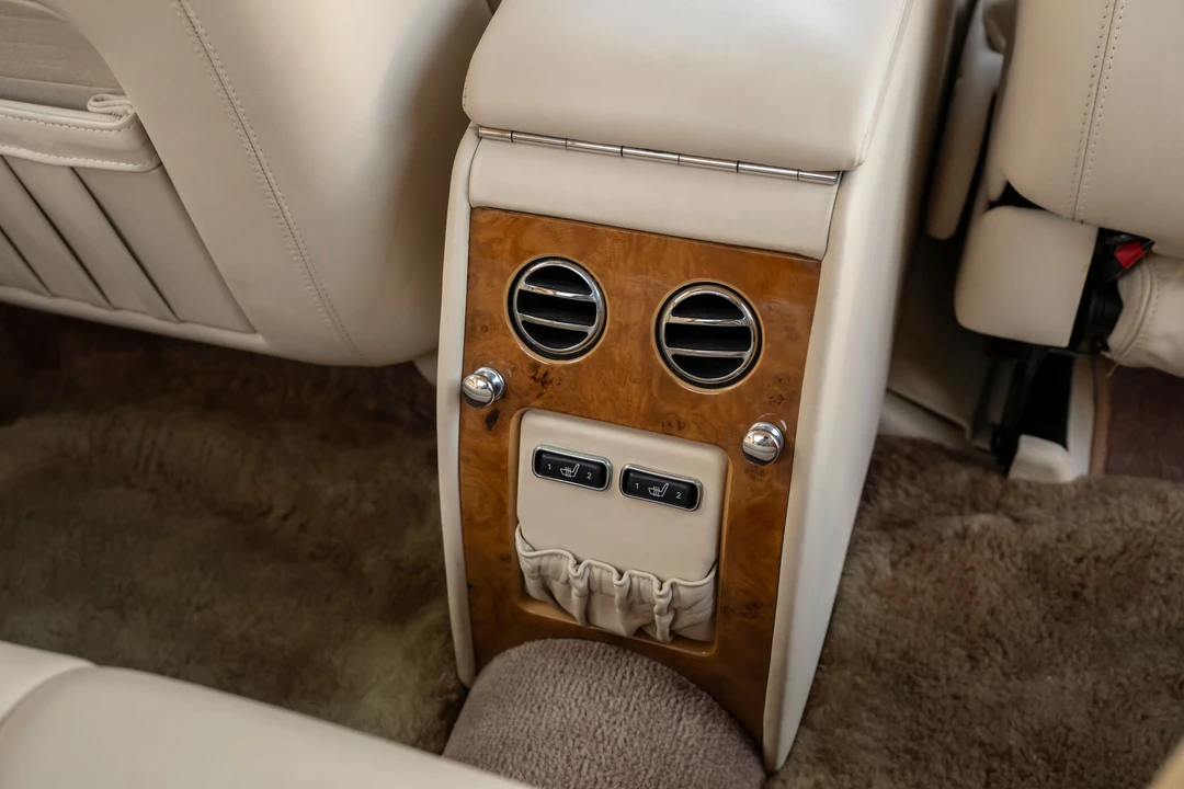 2000 Rolls-Royce Corniche Series V - Image 16 of 31