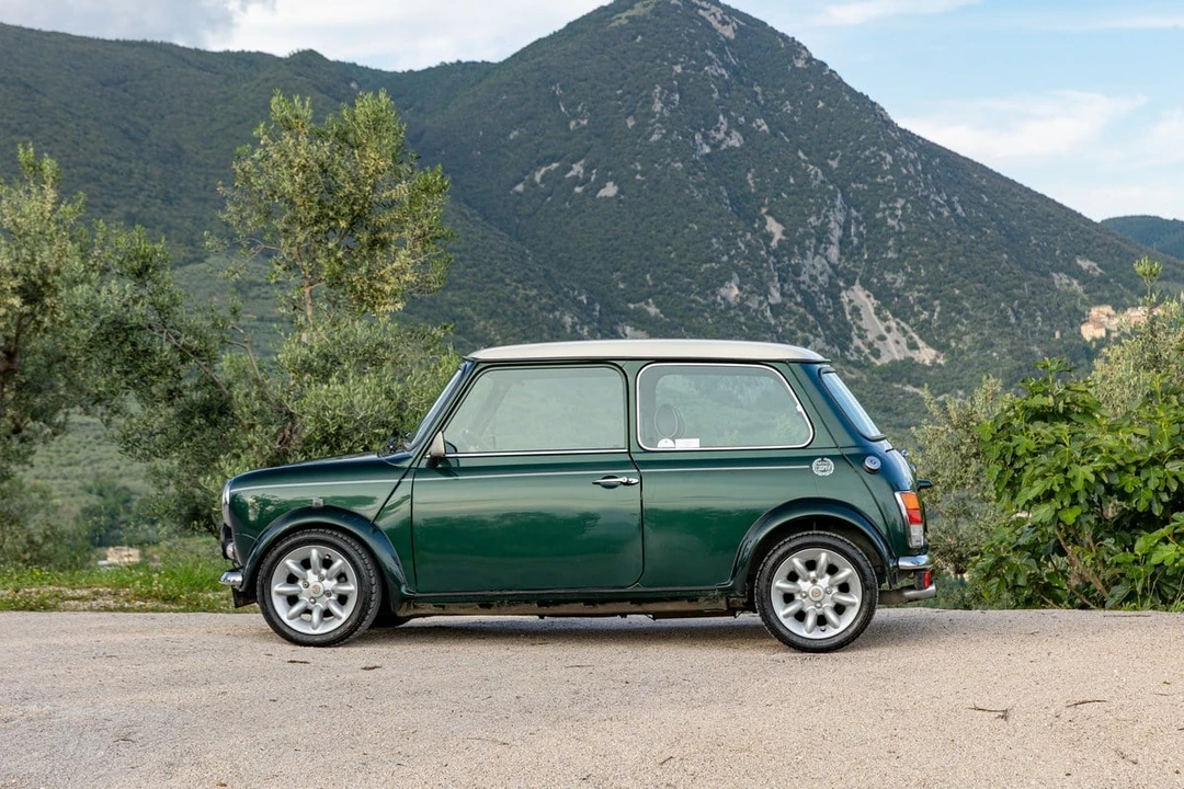 2000 Mini Mini Mark VII - Image 17 of 30