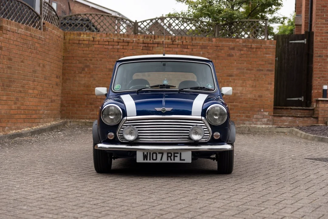 2000 Mini Mini Mark VII - Image 2 of 30