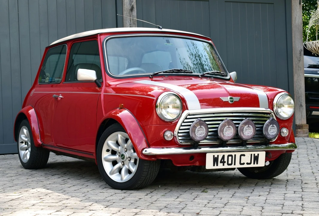 2000 Mini Mini Mark VII - Image 3 of 30