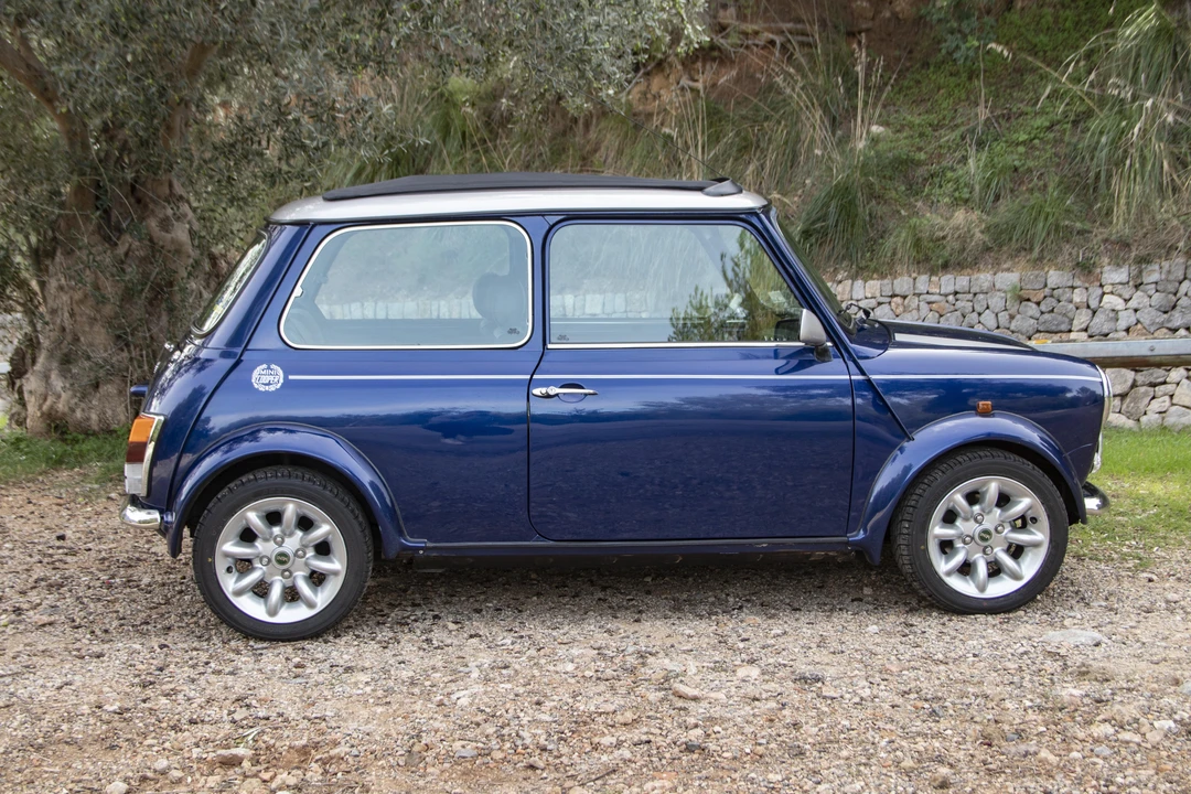 2000 Mini Mini Mark VII - Image 14 of 31