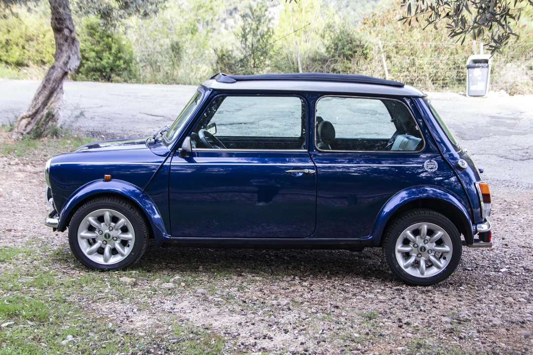 2000 Mini Mini Mark VII - Image 10 of 31