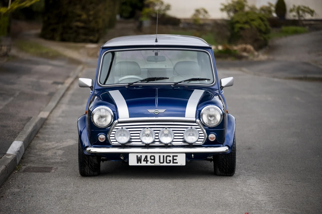 2000 Mini Mini Mark VII - Image 2 of 31