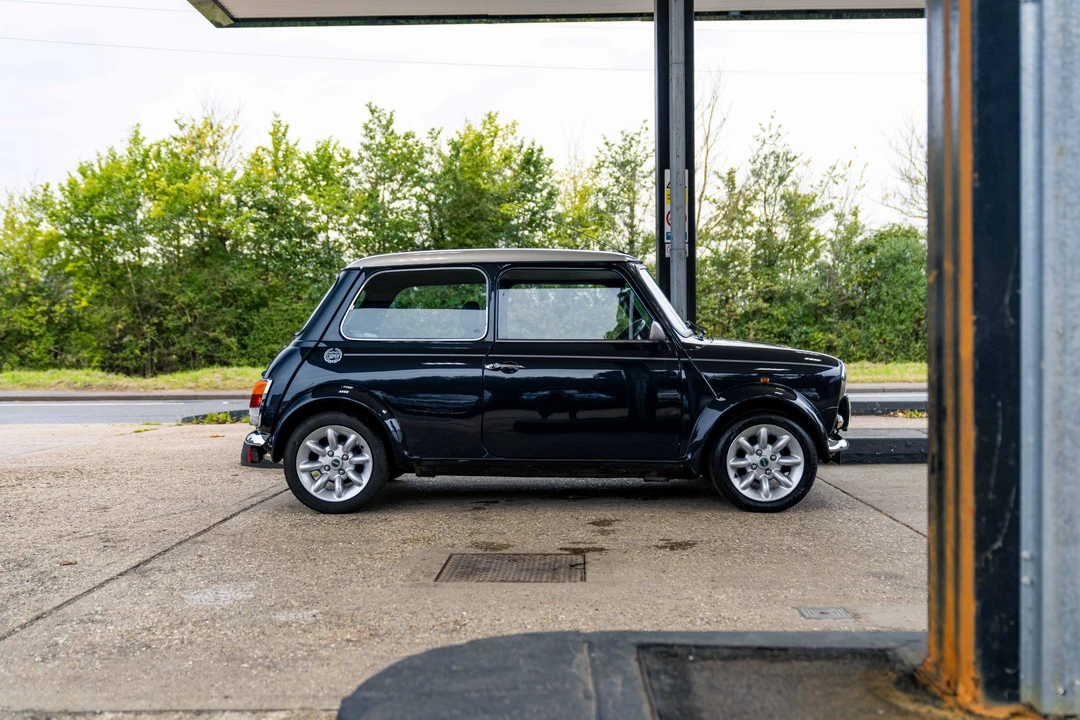 2000 Mini Mini Mark VII - Image 10 of 31