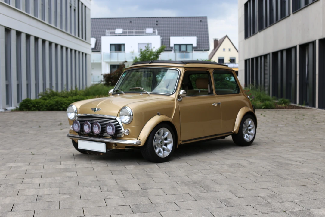 2000 Mini Mini Mark VII - Image 13 of 27