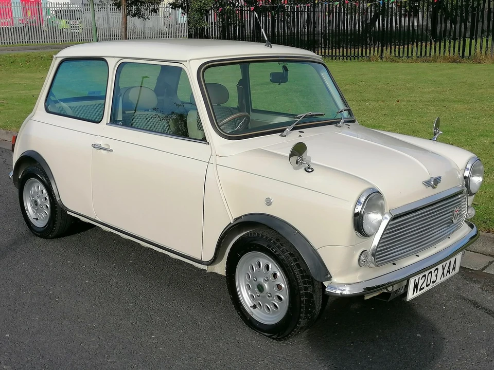 2000 Mini Mini Mark VII - Image 6 of 30