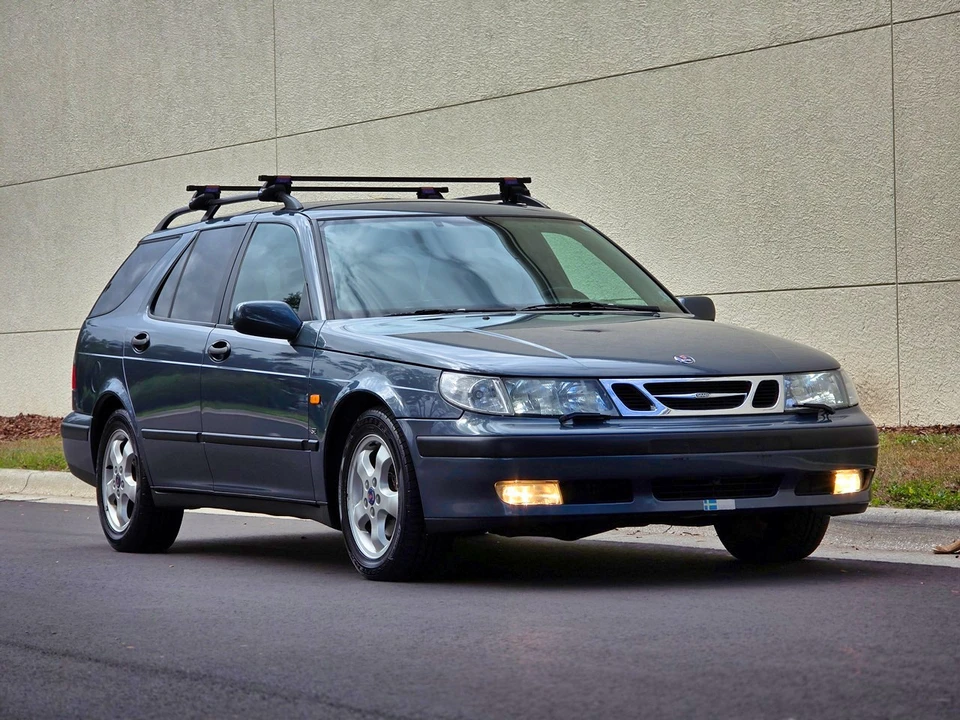 2000 Saab 9-5 1st Gen - Image 2 of 21