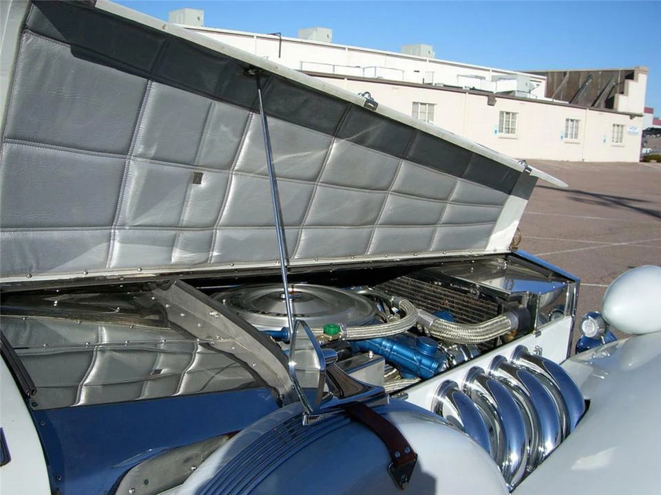 2000 Duesenberg - Image 3 of 5