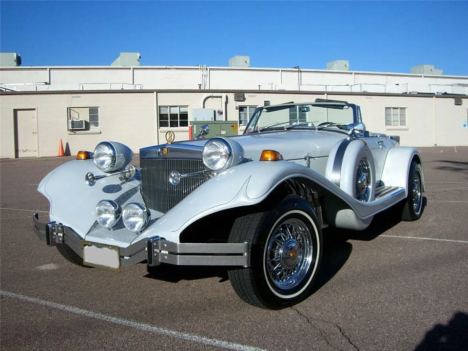 2000 Duesenberg - Image 2 of 5