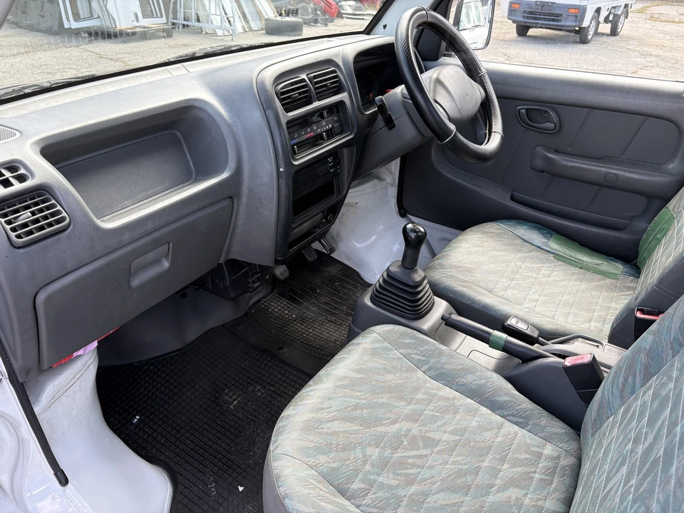 2000 Suzuki Carry & Every 10th Gen - Image 27 of 31