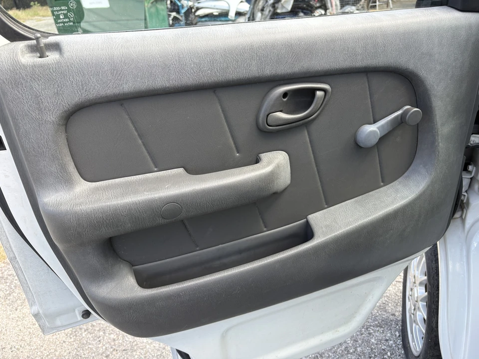2000 Suzuki Carry & Every 10th Gen - Image 26 of 31