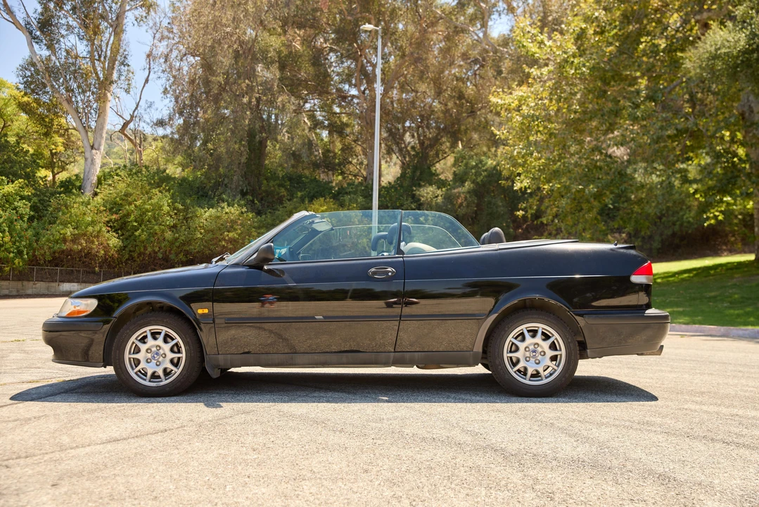 2000 Saab 9-3 1st Gen - Image 12 of 31