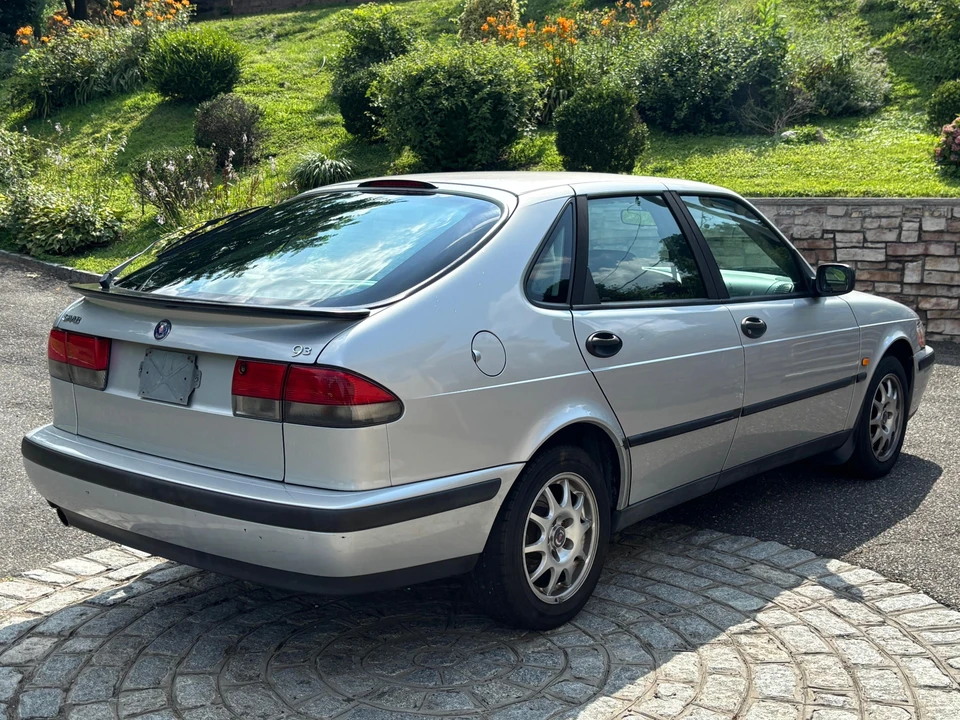 2000 Saab 9-3 1st Gen - Image 16 of 31